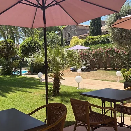 Le Jardin D'homps Frühstückspension