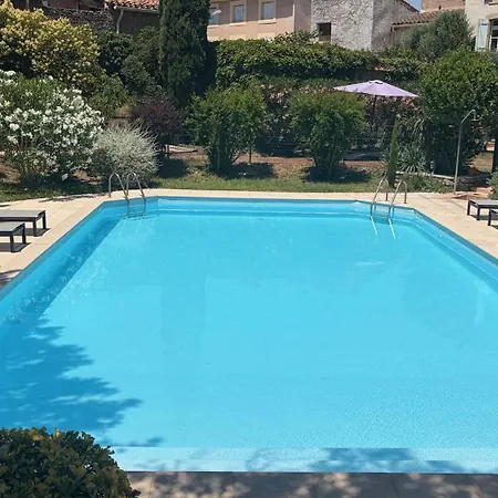 Le Jardin D'homps Frühstückspension