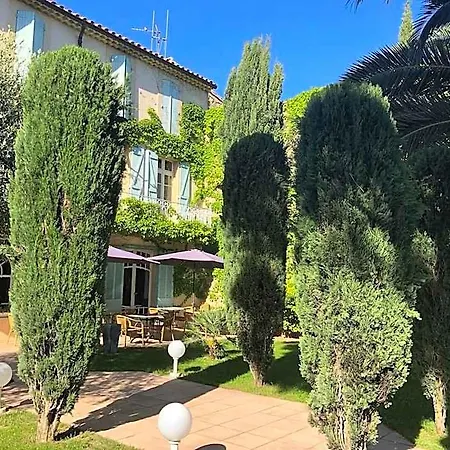 B&B Le Jardin D'homps 험프스
