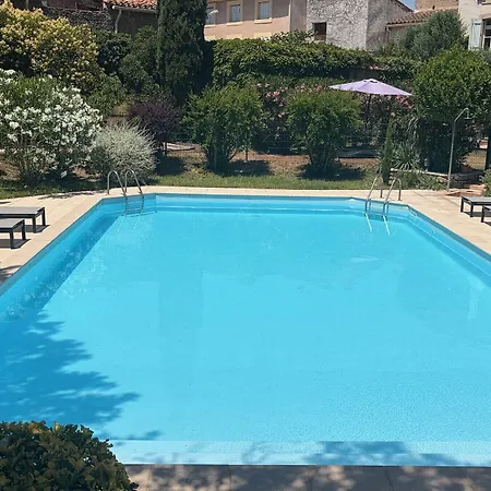 Nocleg ze śniadaniem Le Jardin D'homps 3*